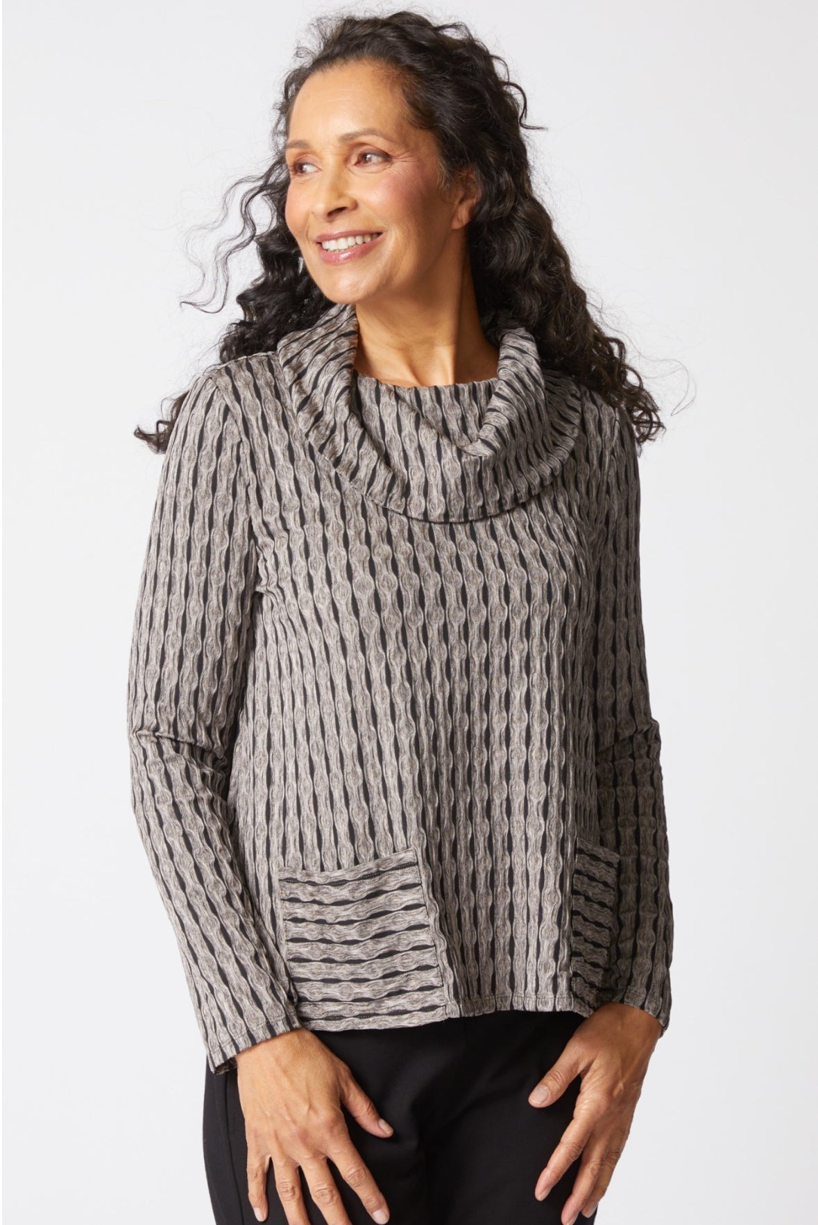 Newport Knit Pocket Top