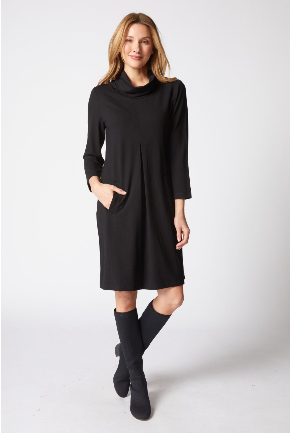 Core Travel Solid Pleat Front Dress
