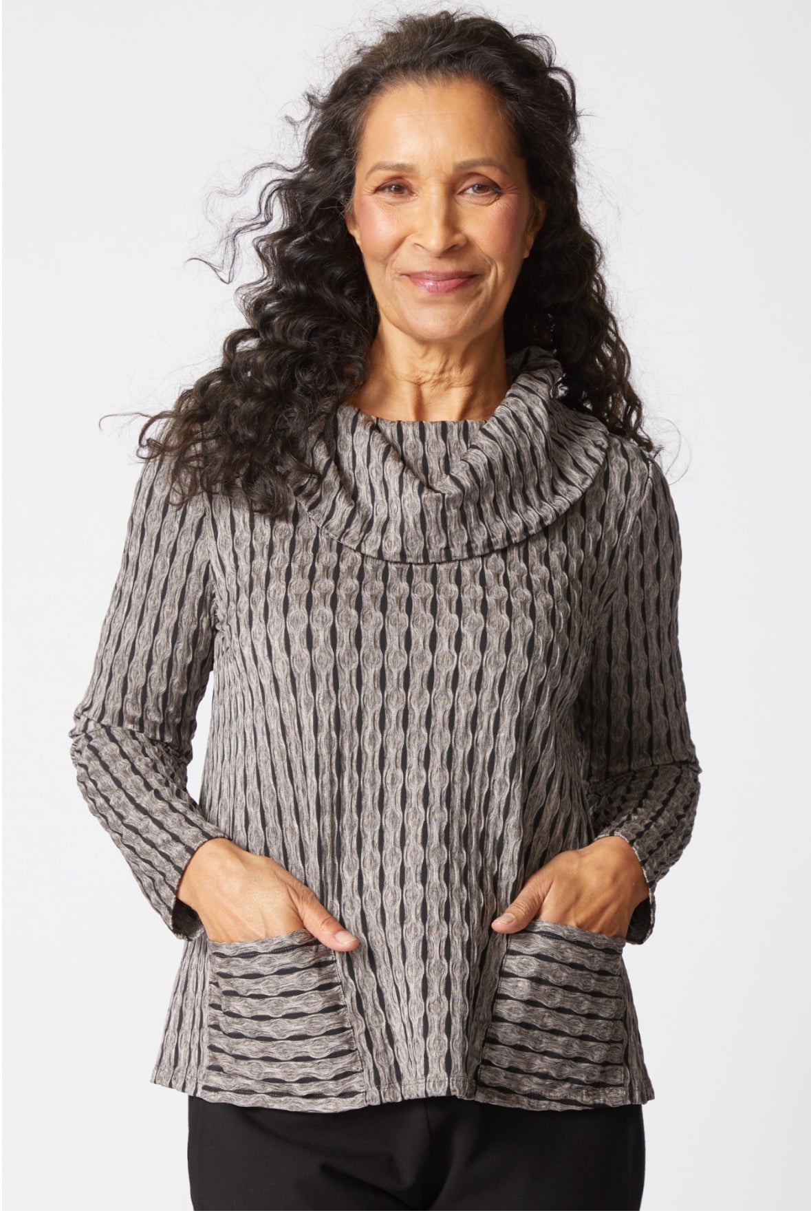 Newport Knit Pocket Top