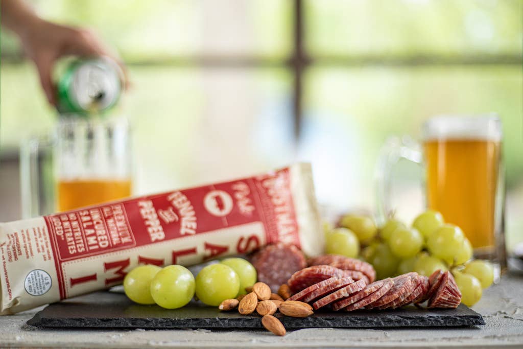 PORK FENNEL &amp; PEPPER | FOUSTMAN'S ALL-NATURAL UNCURED SALAMI